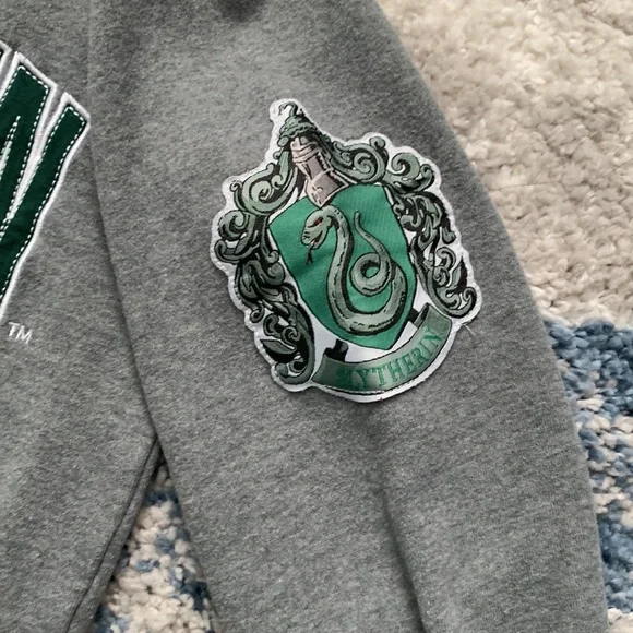 Harry Potter sweatshirt - Picture 2 of 3